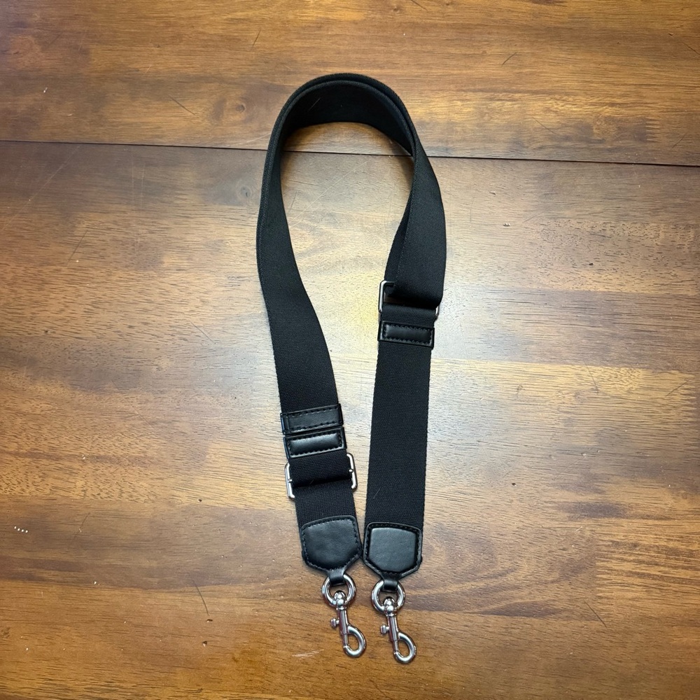 Marc Jacob Adjustable Webbing Strap - Picture 9 of 9